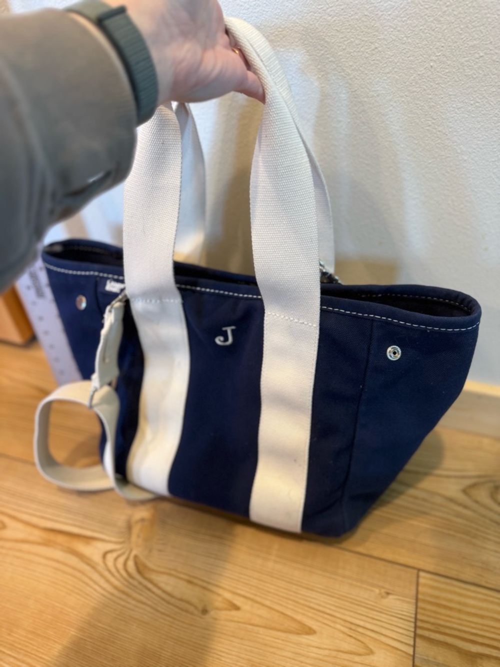 Lands End Navy Canvas Tote with White Straps
